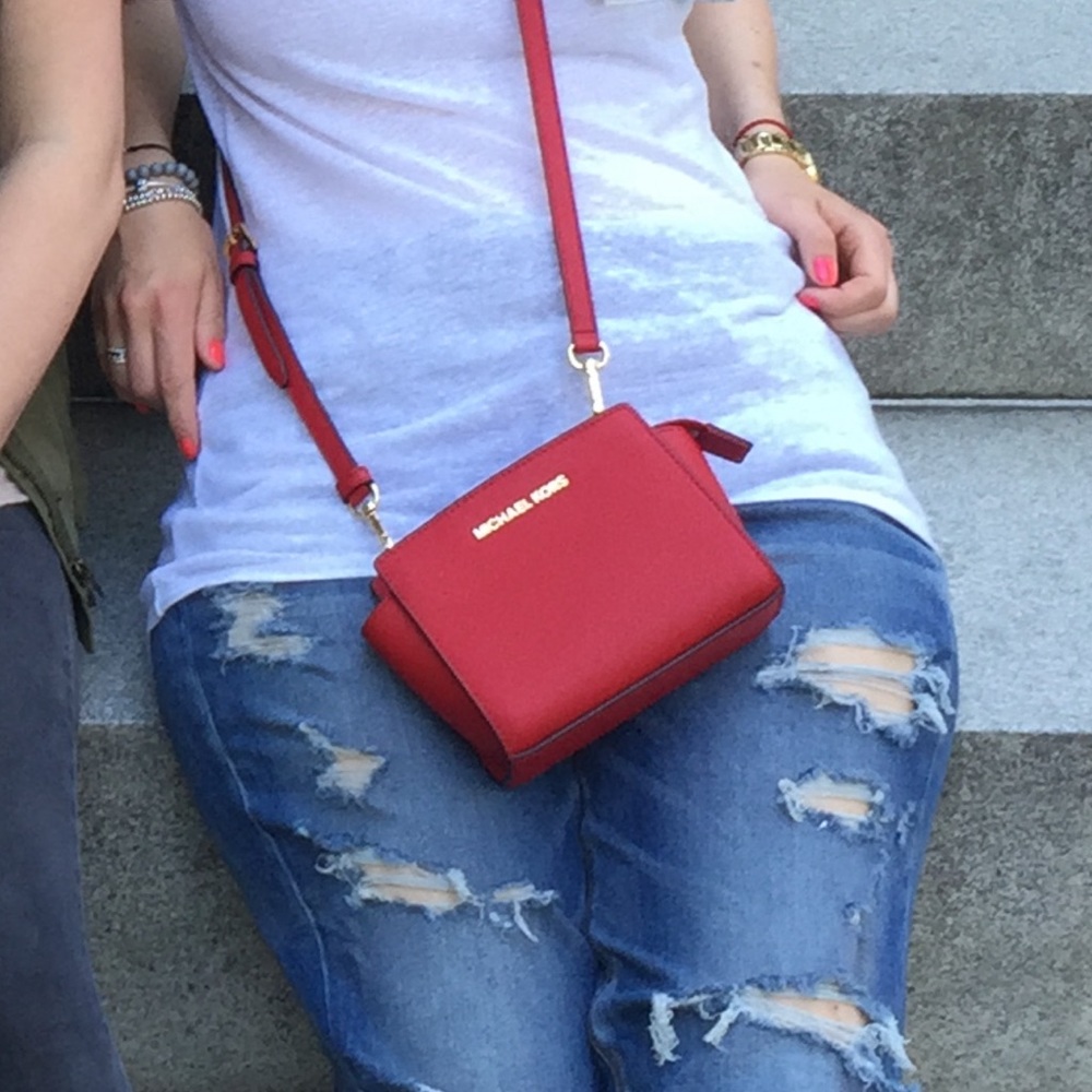 Michael Kors crossbody purse - Picture 5 of 5